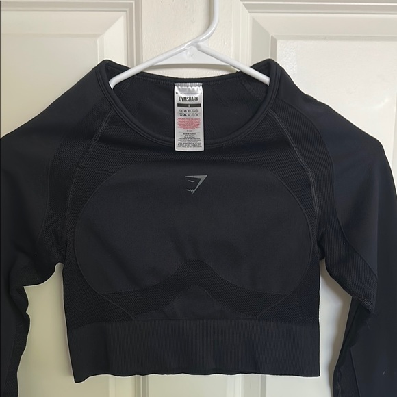 Gym Shark Black Long Sleeve Crop Top - Picture 2 of 7